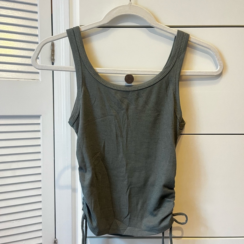 Princess polly green tank top side scrunchies ties